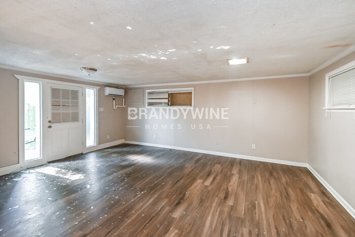 Building Photo - 4825 Cottonwood Rd