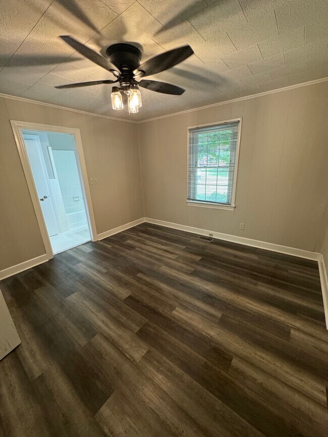 Bedroom with Bath - 108 Bazemore St