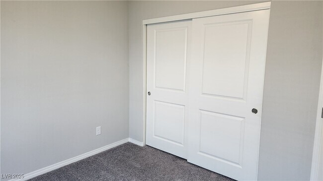 Building Photo - 7858 Morganite Ave