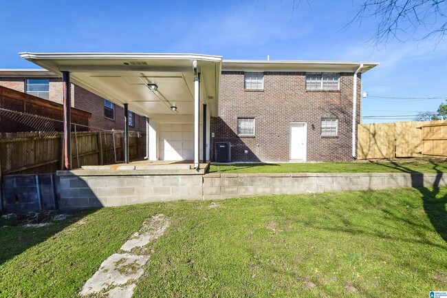 Building Photo - 13 Green Springs Ave SW