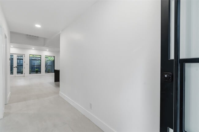 Building Photo - 54 Legend Ln