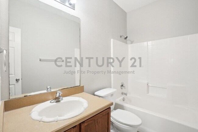 Building Photo - Lovely 4/2/2 in Forney For Rent!