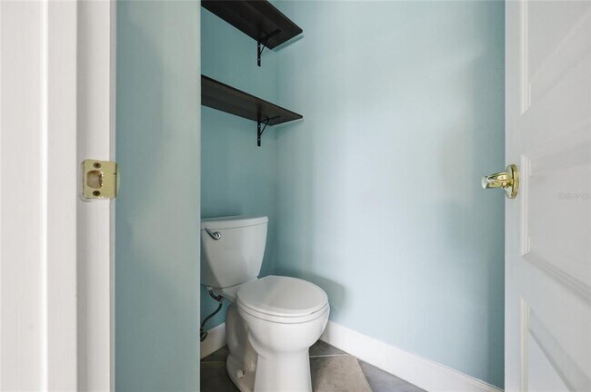 Building Photo - 159 Hopewell Dr