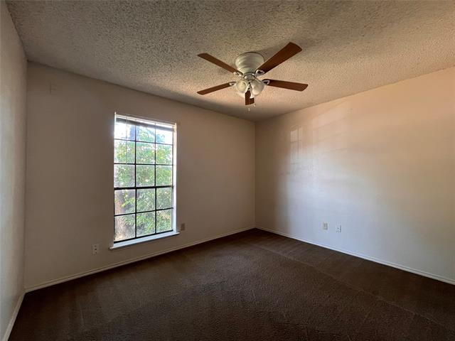 Building Photo - 401 Asbury Dr