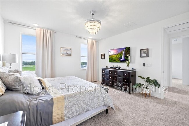 Building Photo - 12195 Stirrup Dr