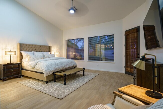 Building Photo - 17635 N 55th Pl