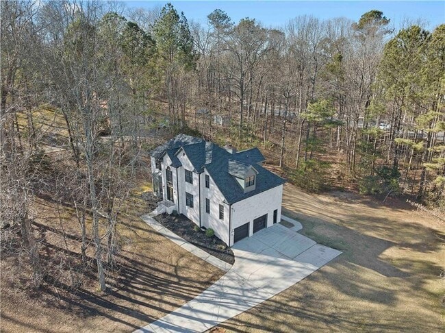 Building Photo - 6015 Canaan Woods Dr SW
