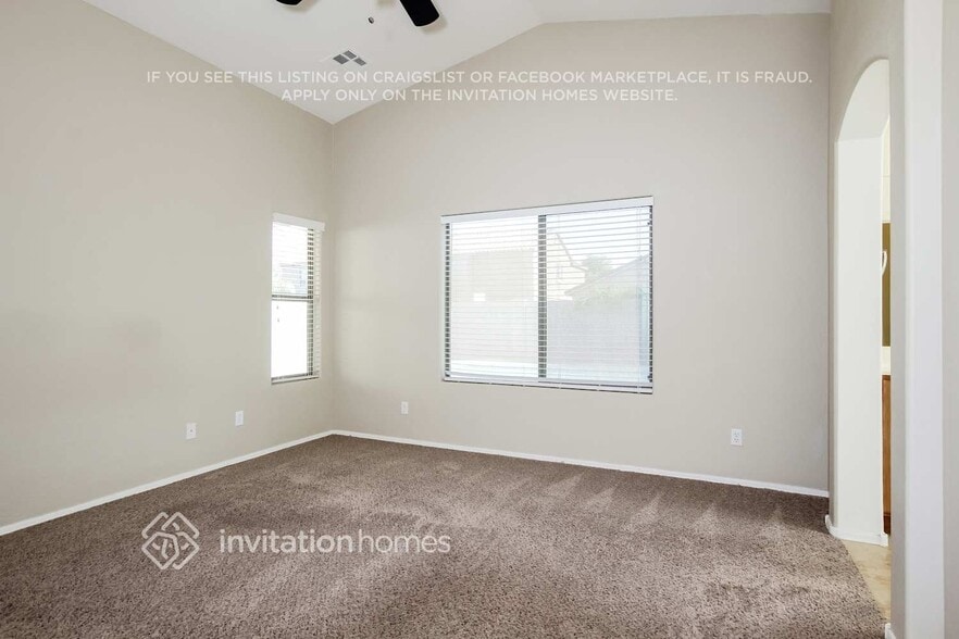 Building Photo - 18221 W Mission Ln