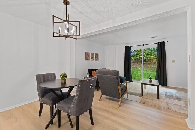 Building Photo - The Gunners Lake Gem | Modern 2BR Furnished Townhouse