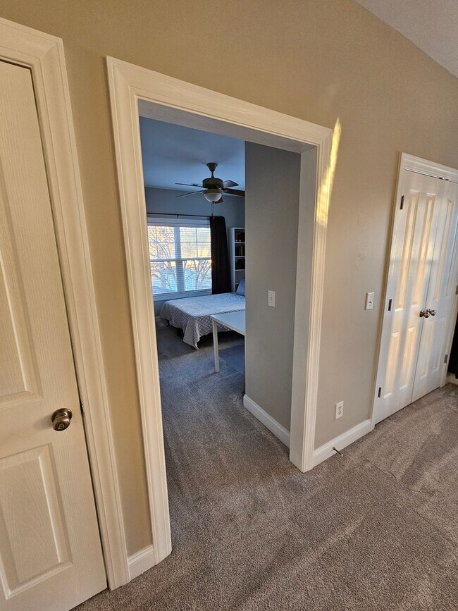 Building Photo - Welcome Home to Comfort and Style in North Charleston, SC!