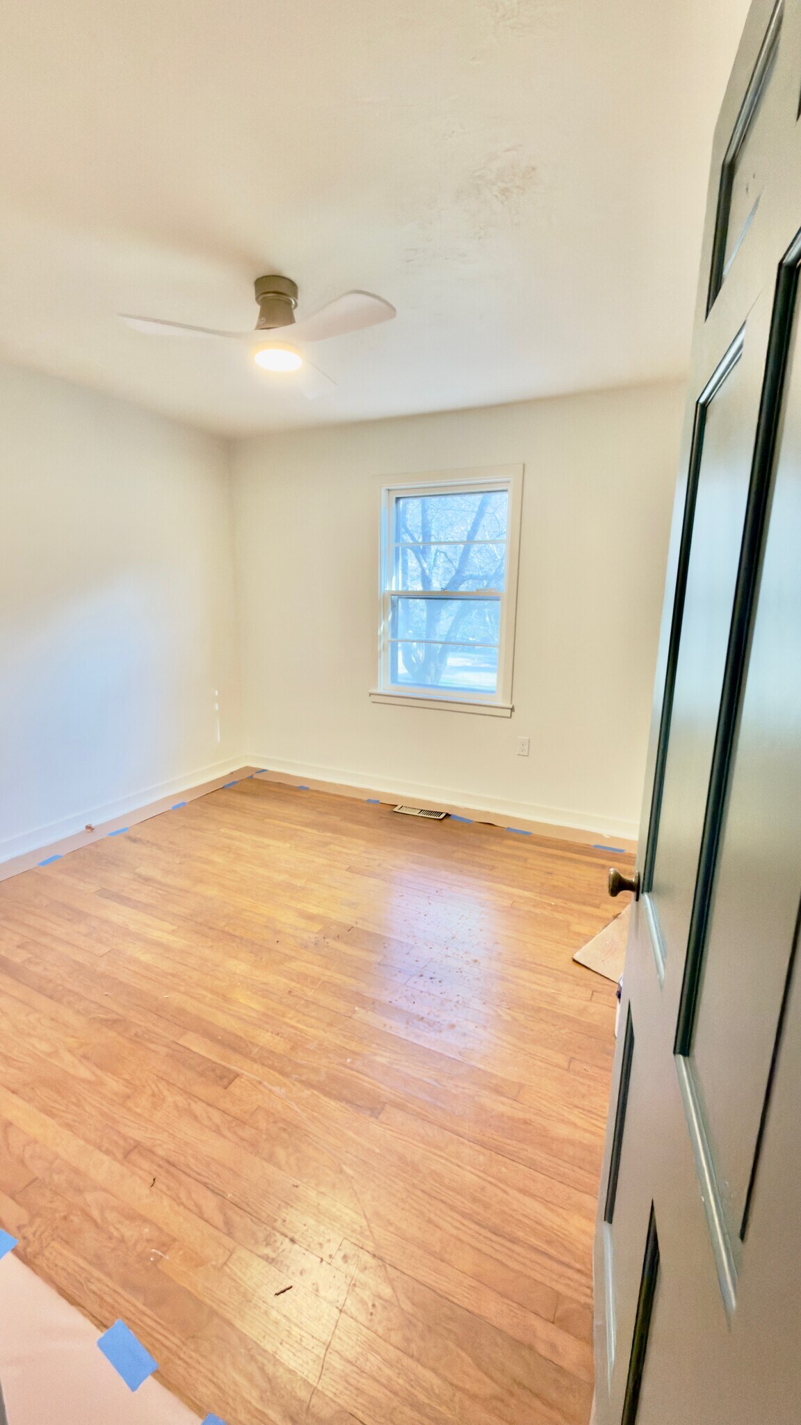 Building Photo - 3413 Montlake Dr