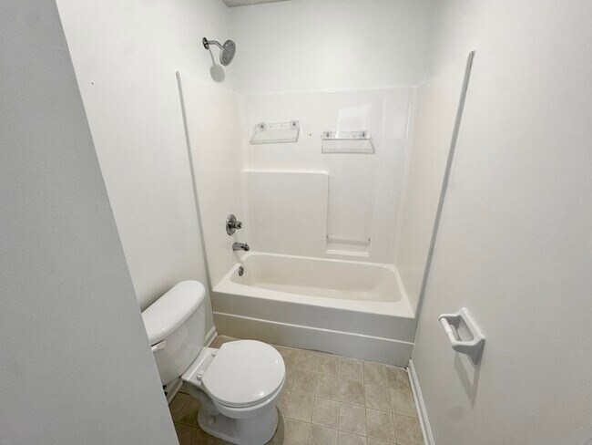 Building Photo - 11230 Cashmere Wood Dr