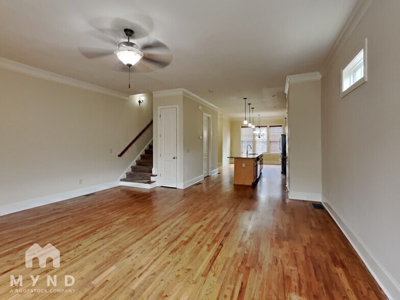 Building Photo - 3020 Eltham Pl