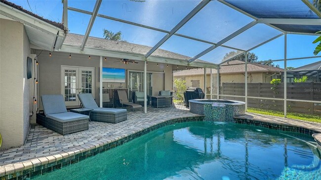 Building Photo - 2246 Cork Oak St W