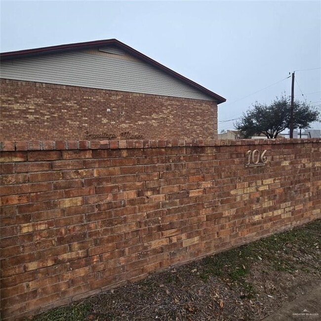 Building Photo - 12 S Bryan Rd