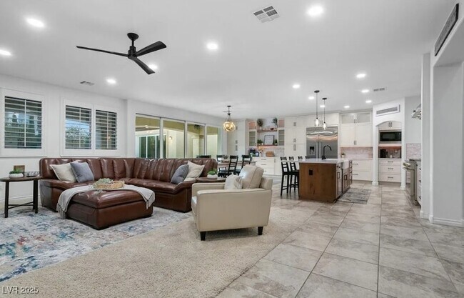 Building Photo - 7277 Sashaying Spirit Ct