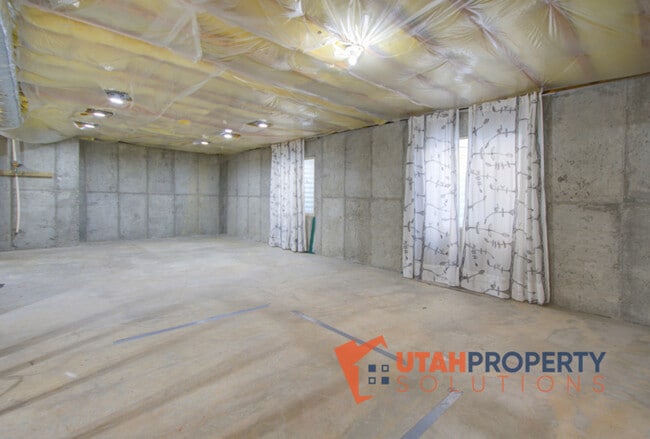 Building Photo - 1994 Fielding Hill Ln