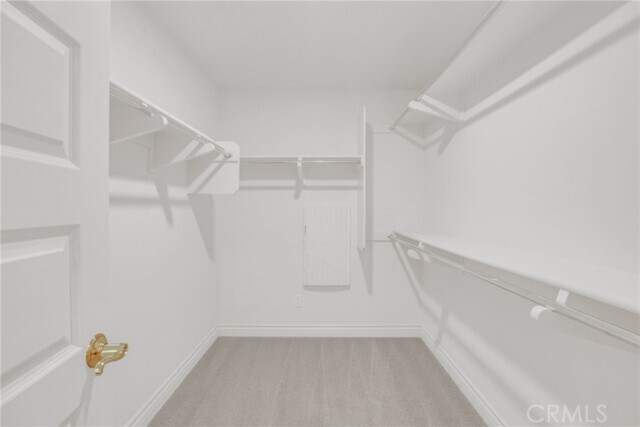 Building Photo - 783 Benchmark