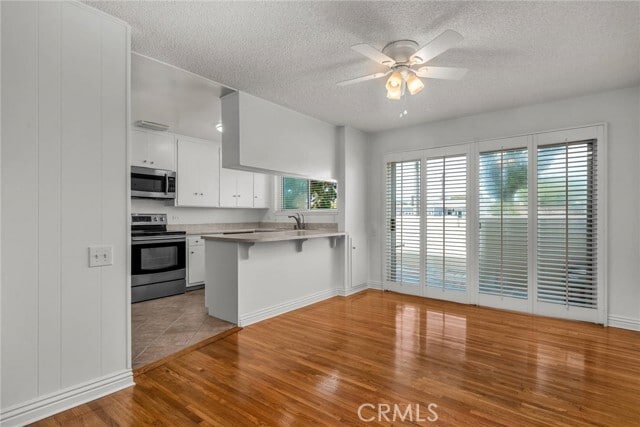 Building Photo - 3205 Merrill Dr