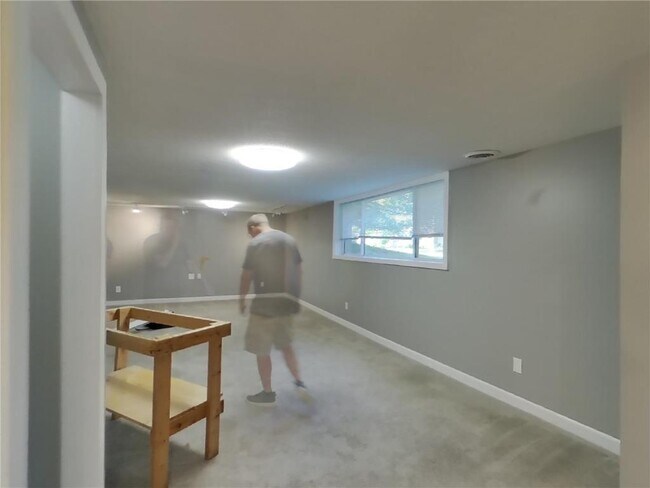 Building Photo - 3820 Union Terrace Ln N