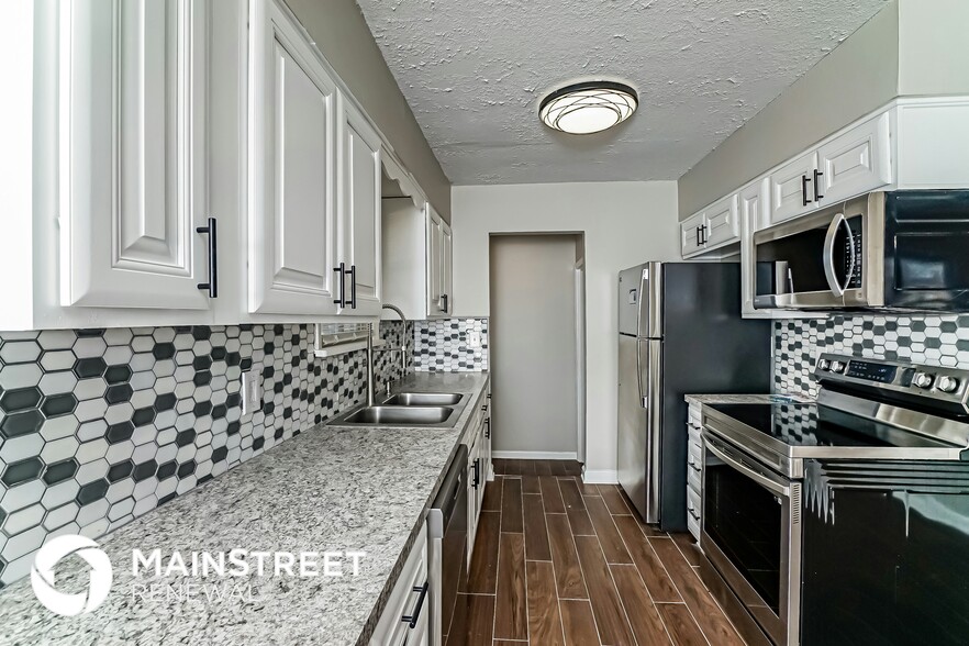 Building Photo - 4115 Pixley Way