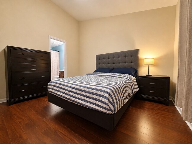 Building Photo - 3BR / 2BA Condo in Southwest Raleigh