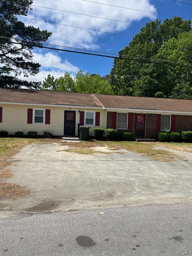 Building Photo - 101 Linda St