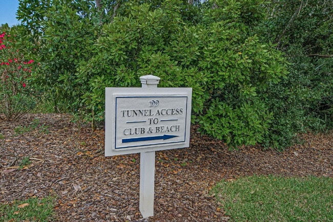 Building Photo - Fully Furnished 3/3 Ocean Grande Condo