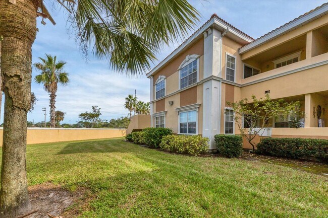 Building Photo - Updated 2/2 unit becoming available for an...