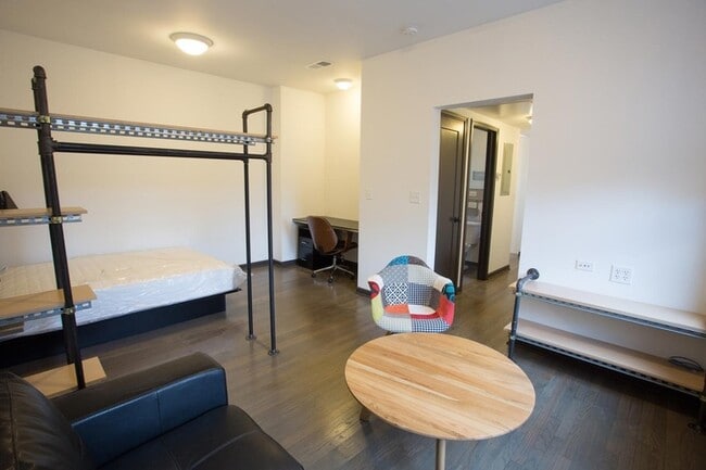 Floorplan - 5300 S. Drexel Avenue