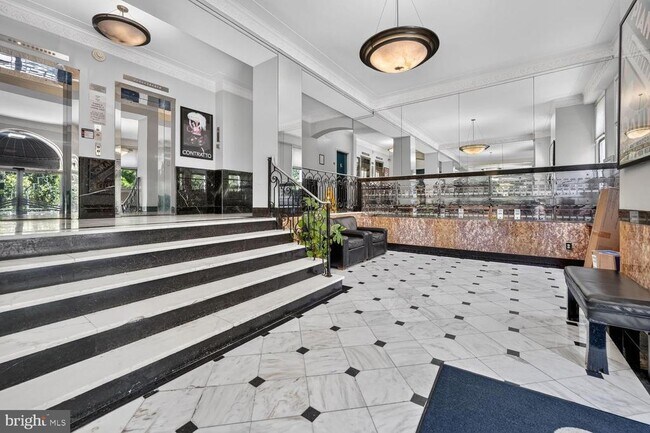 Building Photo - 2515 K St NW
