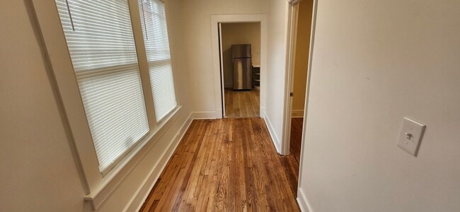 Building Photo - 4 bedroom home in Midtown Columbus
