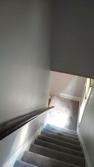 Building Photo - 63 Marshall St