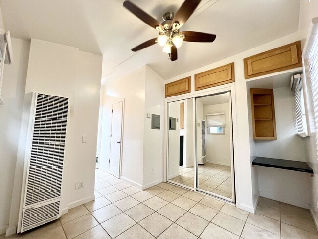 Building Photo - !!! OPEN HOUSE !!! - Sunday 4/12 - 2:00pm to 7:00pm