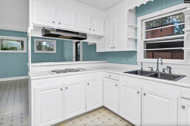 Building Photo - 1808 York Dr