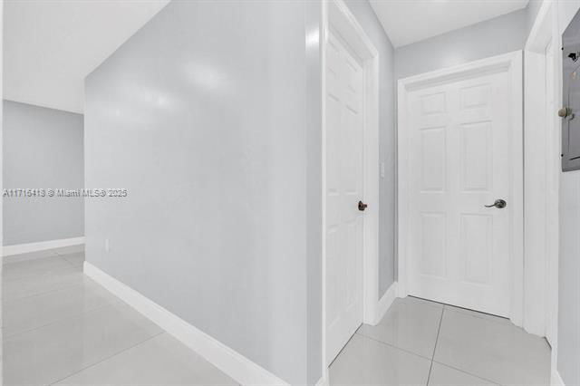 Building Photo - West Lake Drive, Hialeah, FL 33015 - 3 BR ...