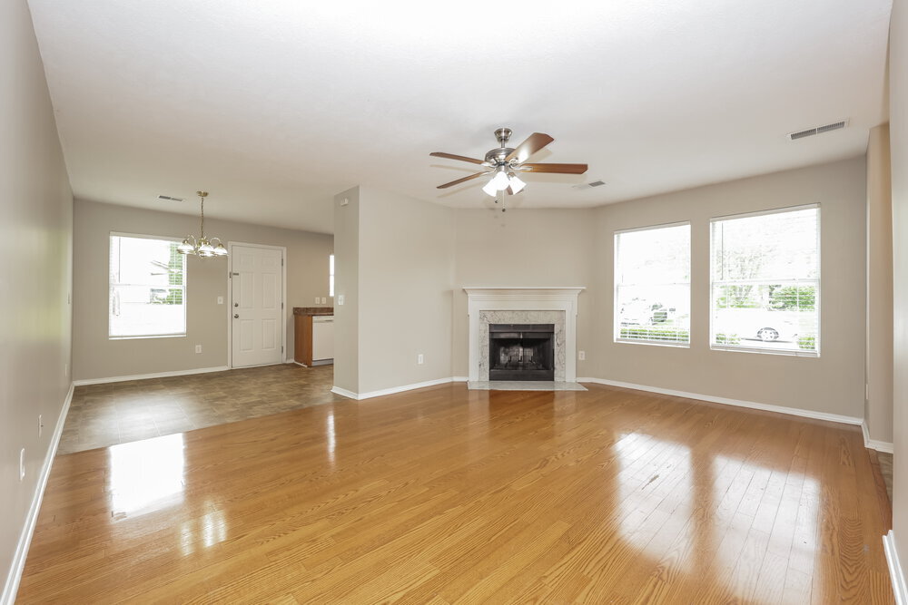 Building Photo - 1525 Danville Cir