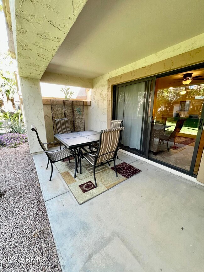 Building Photo - 9126 W Kimberly Way