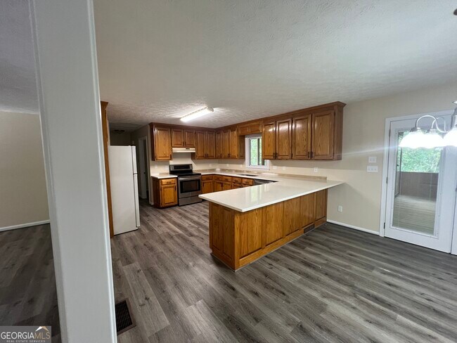Building Photo - 222 Lacey Ln