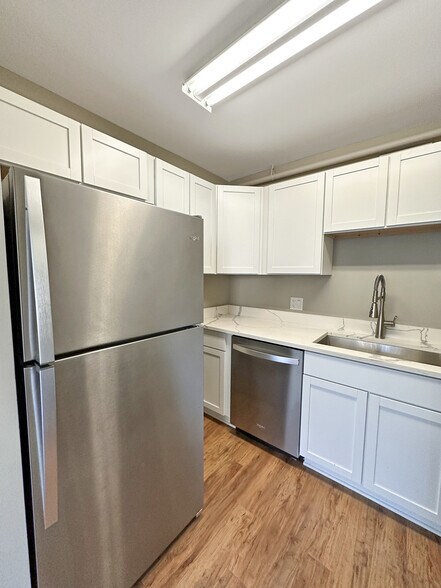 Building Photo - 440 N Wabash Ave