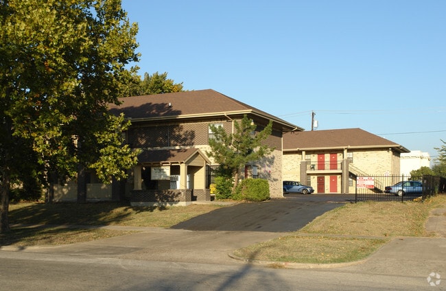 Building Photo - Ethel Parnell Place