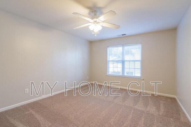 Building Photo - 12417 Ivey Creek Dr