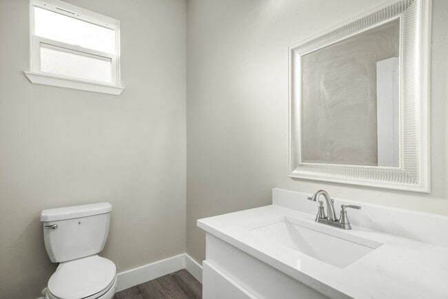 Building Photo - 3 Bedroom Home Located In The Sun N Lake Golf Community