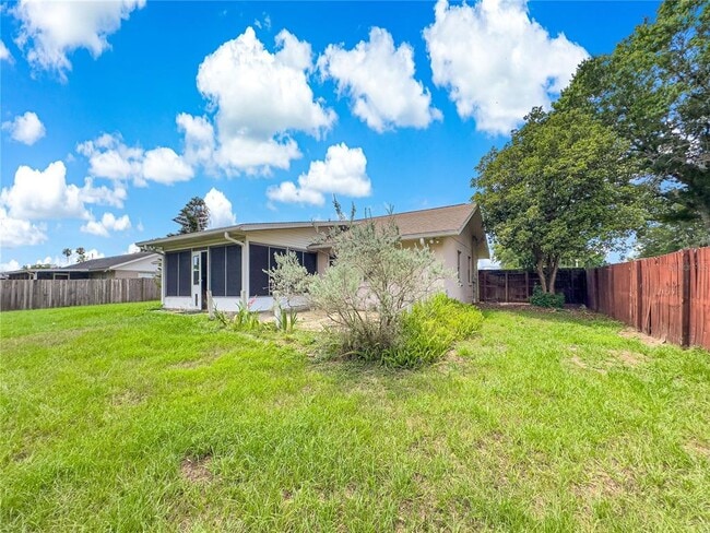 Building Photo - 10739 SE 44th Terrace