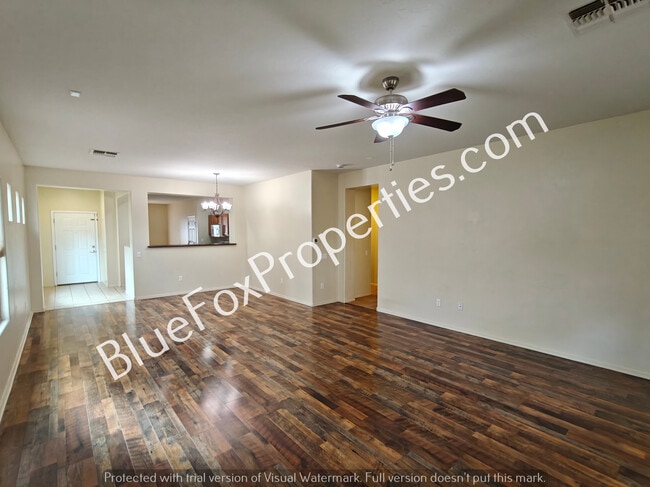 Building Photo - 21184 E Frontier Rd