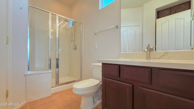 Building Photo - 3316 E Kingbird Pl