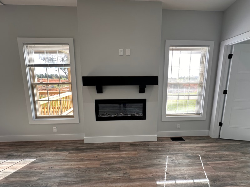 Building Photo - 824 Otter Creek Rd