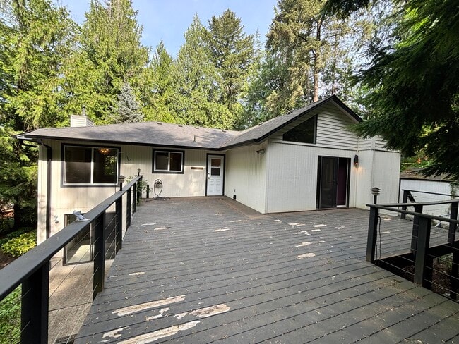 Building Photo - 6935 SE 122nd Ave