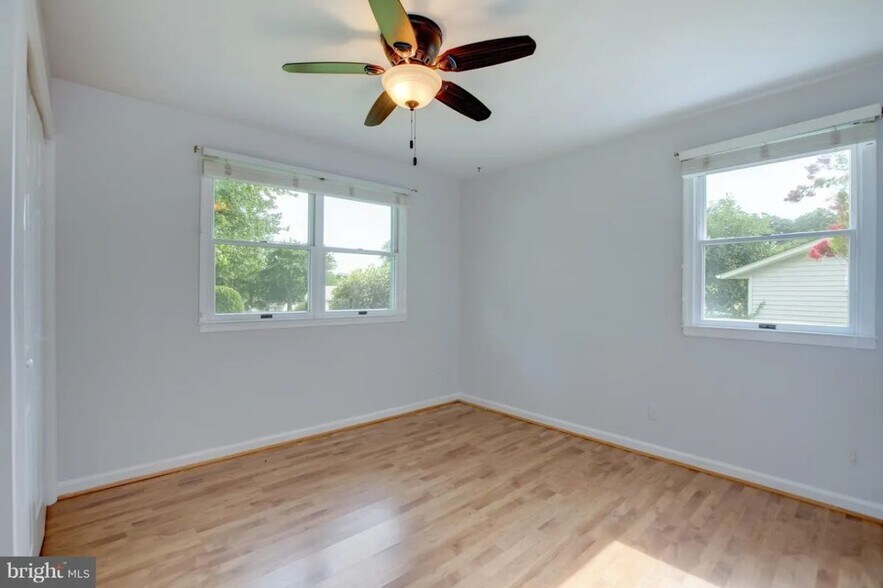 Building Photo - 4912 Upland Dr