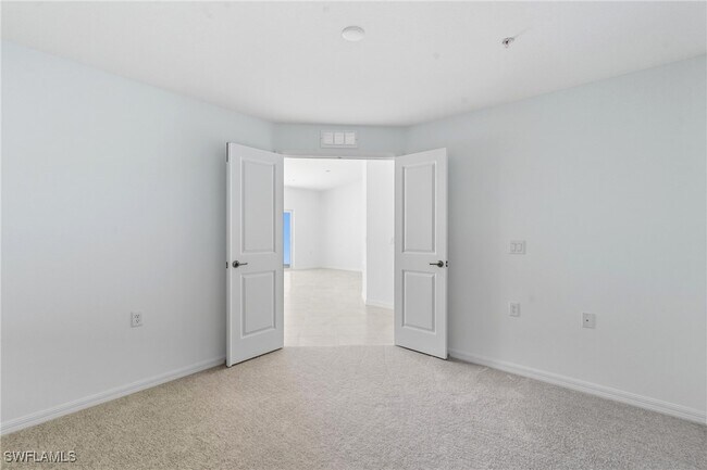 Building Photo - 15155 Bluffton Ln